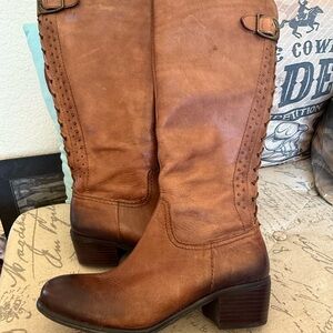 Brown Leather Women's Boots arturochiang 9.5 Euc